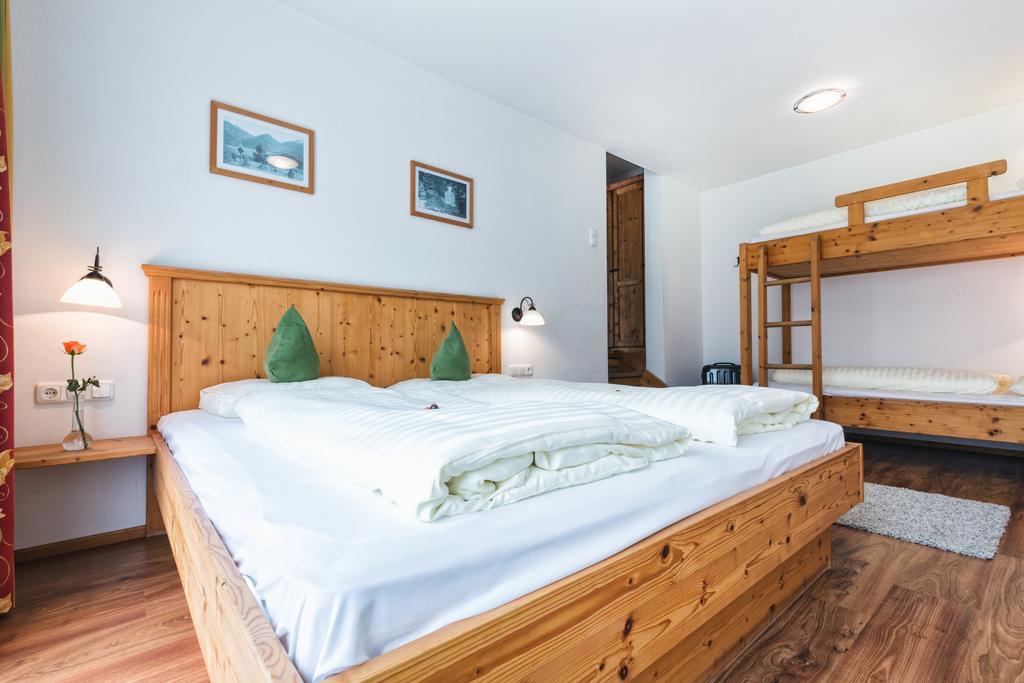 Apparthotel Alpenchalet Neukirchen am Großvenediger Exteriér fotografie